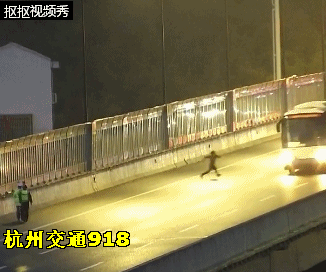 134645b5hp83u8908kbqh9.gif