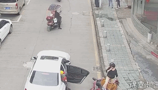 104452i0kev8zi1qmubx0g.gif