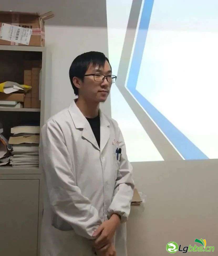 082547vk0zx0cc4c0kecck.jpeg