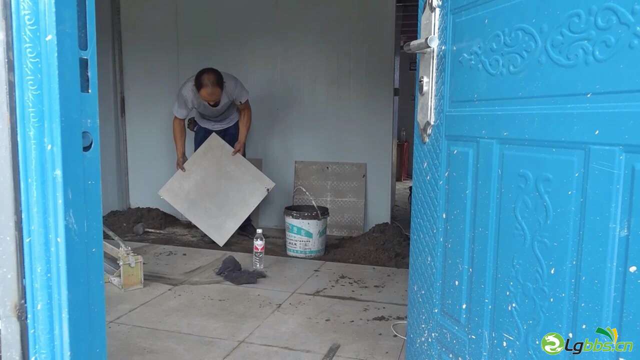 front1_0_FgUHEoWHqIDx9quw3DzrDCmeosBE.jpg