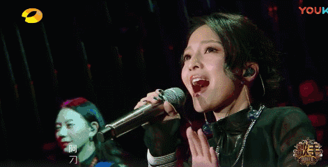 190700e7ljjldlz6bh5ddq.gif