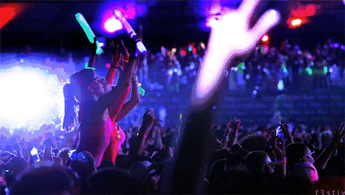 190700yeh47s7ciqdrhfrz.gif