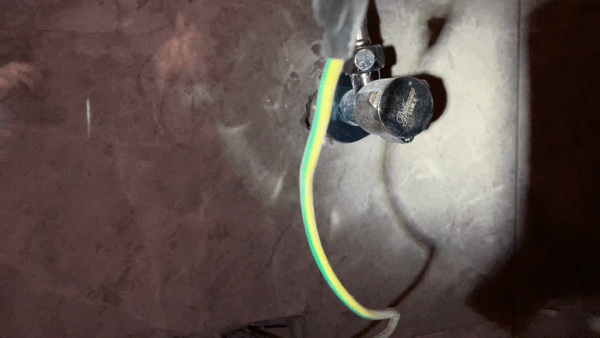 155106jqu22g3mvqf0eqtt.gif