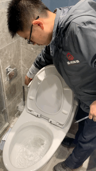 155107qee2kjkoyj3c6x50.gif