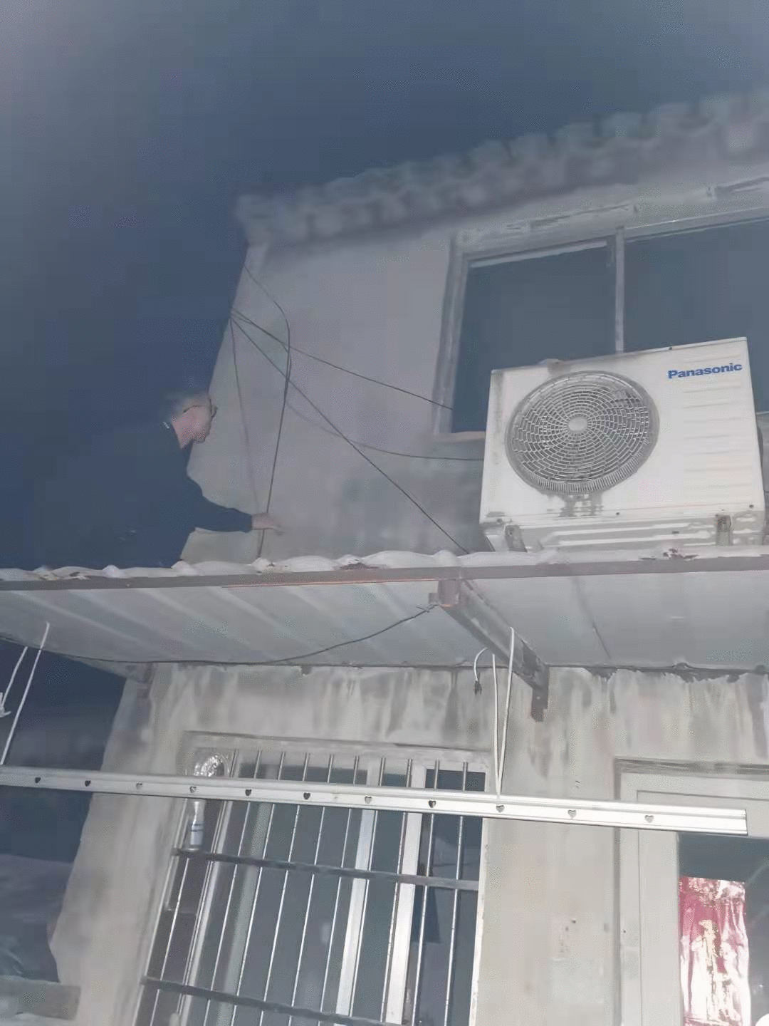 064401oklwk4wlge2ehokm.gif
