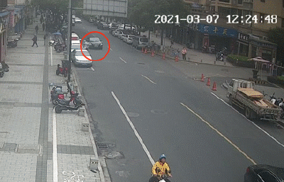 112058vx4qwqrfa4xywr1y.gif