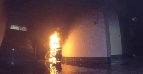 041910b23m5zqeqoiqb11m.gif