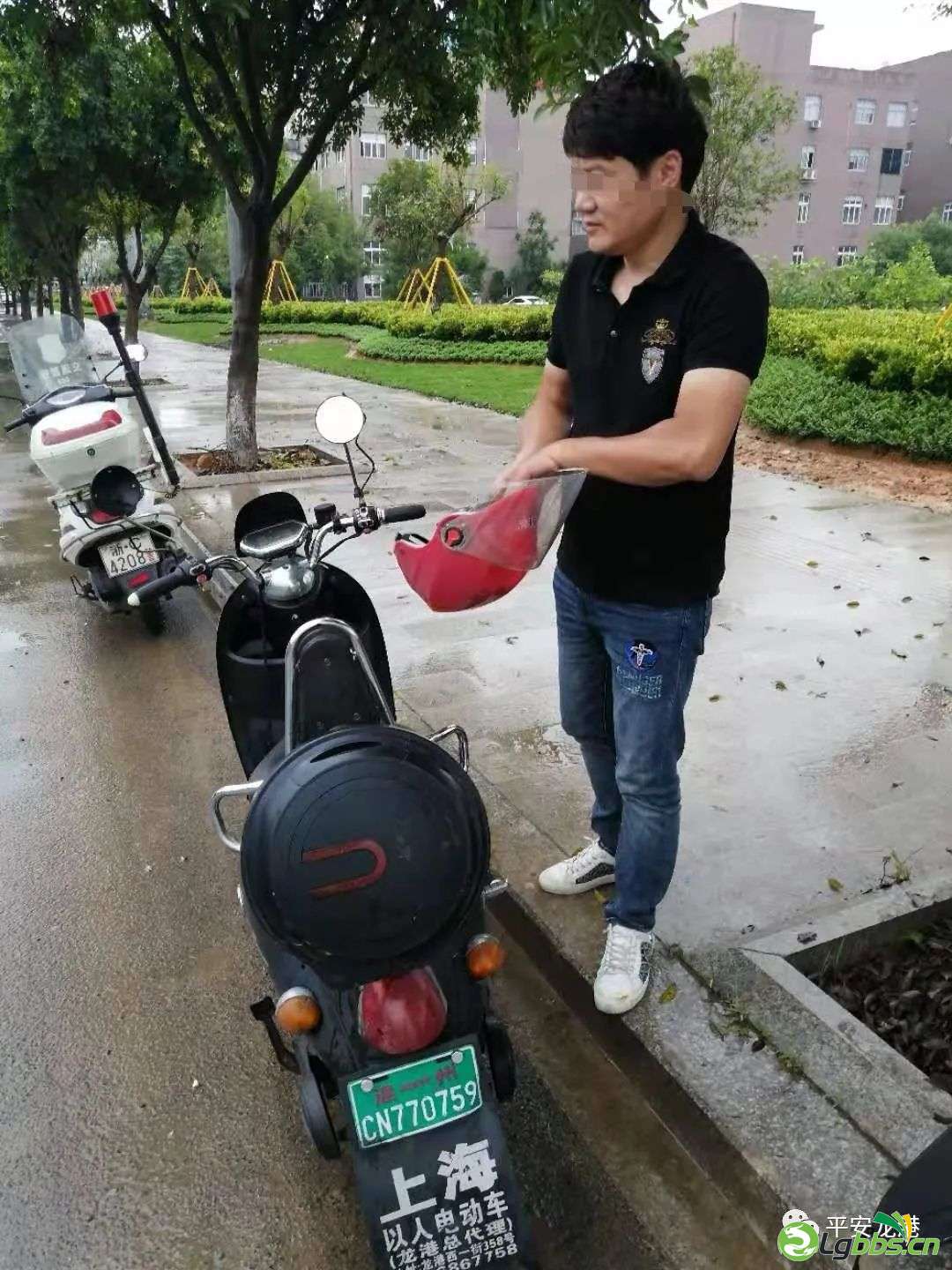 023714gsx0phroxkec2h27.jpeg
