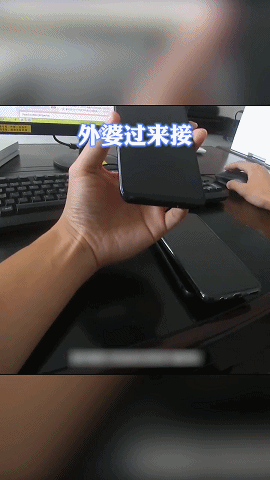 055841uburlmrmobp1555m.gif
