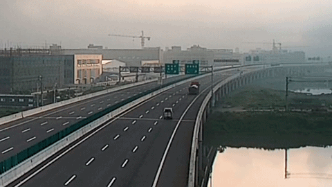 032411gqaqsrowaccmrbuu.gif
