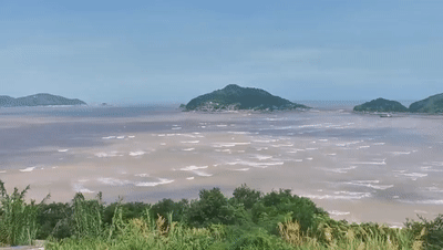165928xxy2znz5nhp2cfe9.gif