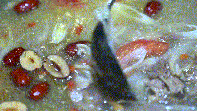 073215afr81tutyf11zv8e.gif