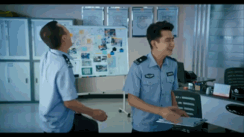 080929e78o93ng1ounigzf.gif