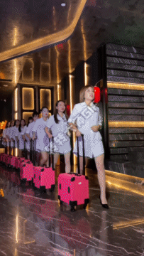 100812bftpp2zy6cp0px6q.gif