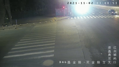 170819u6ki3t4zi355ltlm.gif