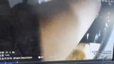 110420xzxi99893dk5xx2b.gif
