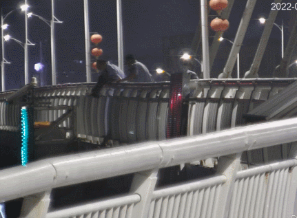 091014e84535i4swrztmu5.gif