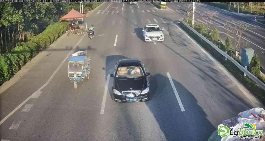 092045buj7u7r7za489153.jpeg