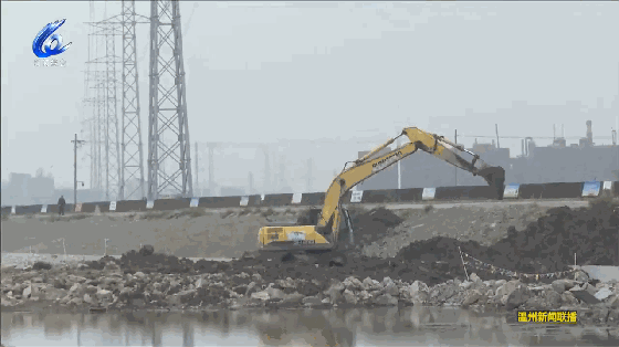 110615yblny4bwfh6tl6bu.gif
