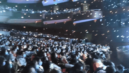 193620k3mvr3q4yjq3rmfr.gif