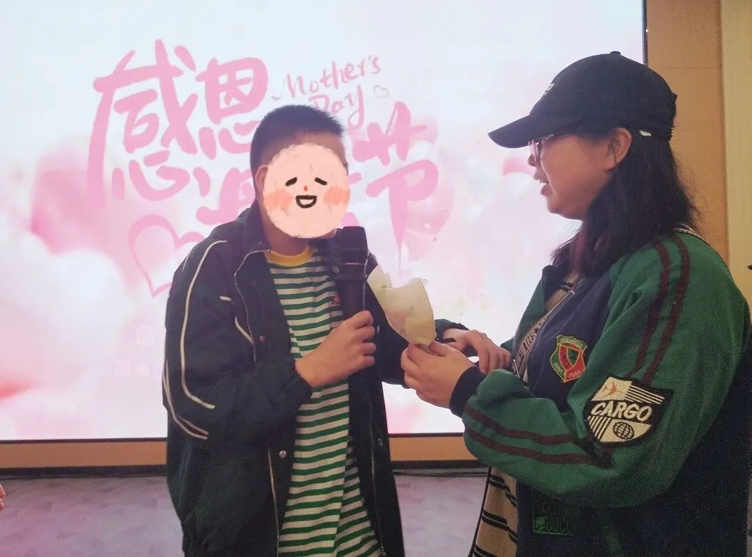084024q4us9t75p5sqaok9.jpeg
