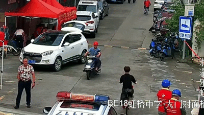 094800r7rfo7vx8niggisv.gif