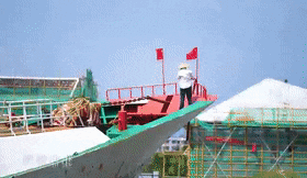 174053u1ytl7g2b117zule.gif